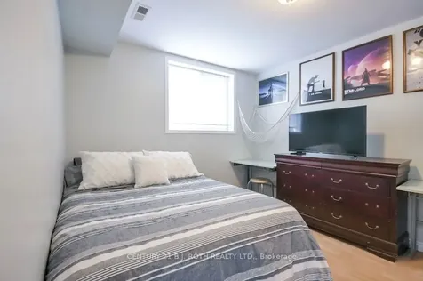 14 Trask Drive Barrie ON L4N 5R4