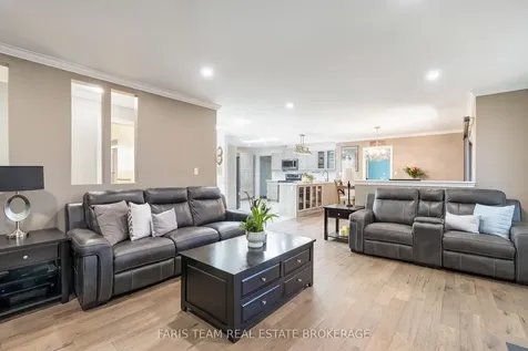 19 Willow Crescent Ramara ON L0K 1B0