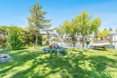 19 Willow Crescent Ramara ON L0K 1B0