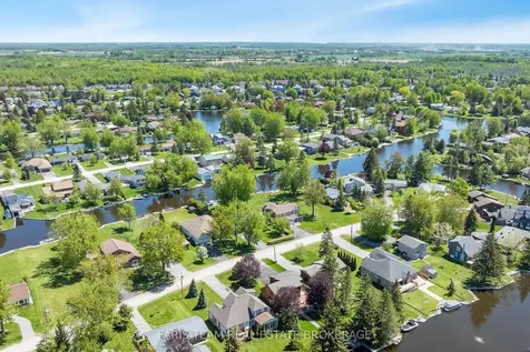 19 Willow Crescent Ramara ON L0K 1B0