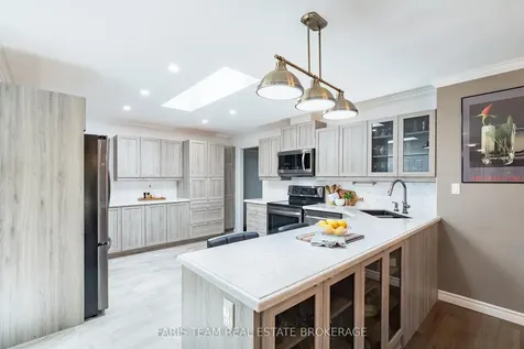 19 Willow Crescent Ramara ON L0K 1B0