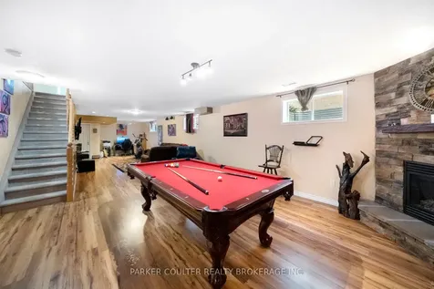 15 Edwards Drive Barrie ON L4N 9K6