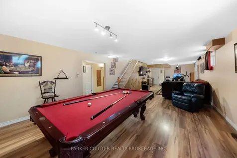 15 Edwards Drive Barrie ON L4N 9K6