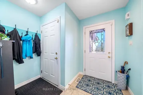 15 Edwards Drive Barrie ON L4N 9K6