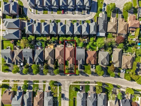15 Edwards Drive Barrie ON L4N 9K6