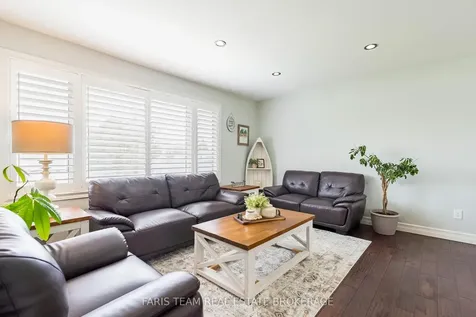 201 Christopher Street Clearview ON L0M 1S0