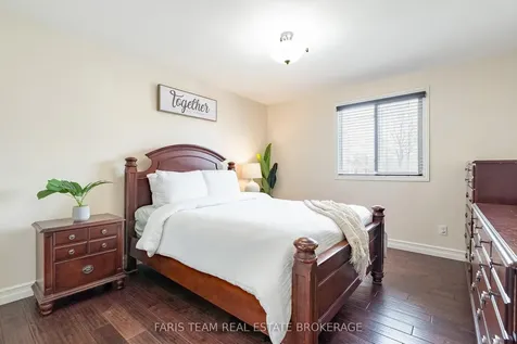 201 Christopher Street Clearview ON L0M 1S0