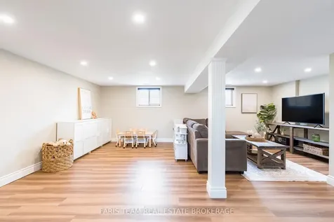 201 Christopher Street Clearview ON L0M 1S0