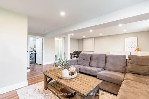 201 Christopher Street Clearview ON L0M 1S0