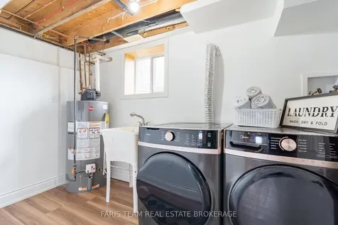 201 Christopher Street Clearview ON L0M 1S0