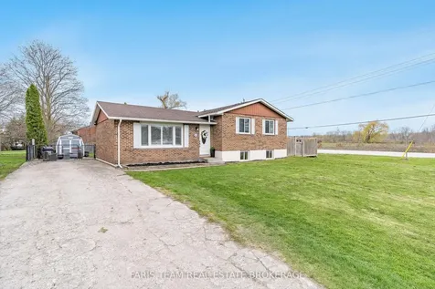 201 Christopher Street Clearview ON L0M 1S0