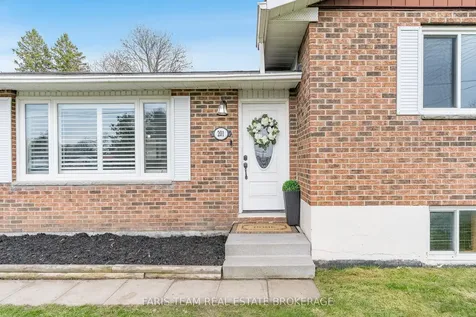 201 Christopher Street Clearview ON L0M 1S0