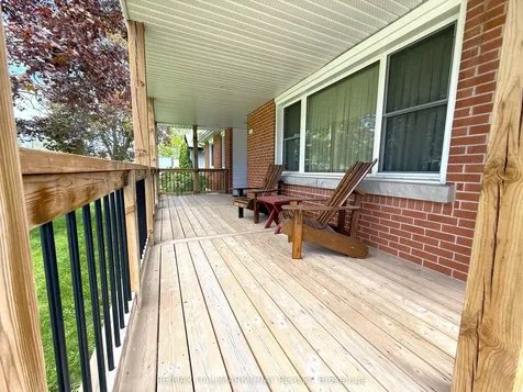 121 Rodney Street Barrie ON L4M 4C4