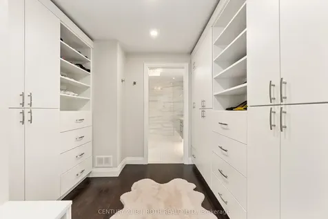 29 Castle Drive Barrie ON L4N 1P9