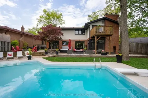 29 Castle Drive Barrie ON L4N 1P9