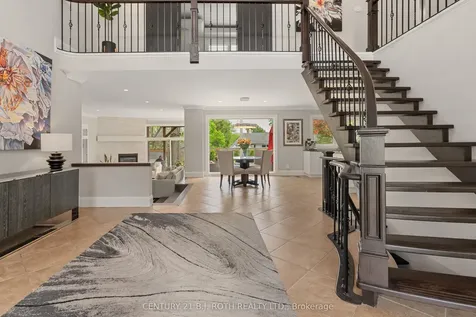 29 Castle Drive Barrie ON L4N 1P9