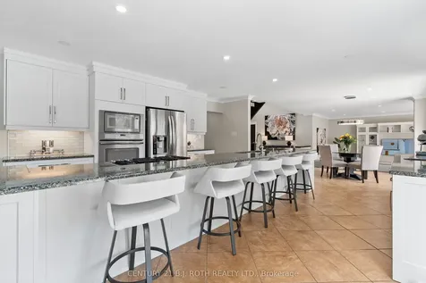 29 Castle Drive Barrie ON L4N 1P9