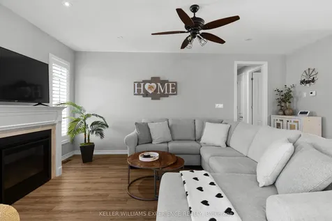 222 Lia Drive Clearview ON L0M 1S0