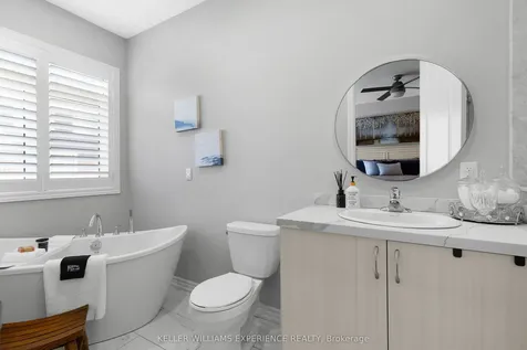 222 Lia Drive Clearview ON L0M 1S0