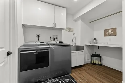 222 Lia Drive Clearview ON L0M 1S0