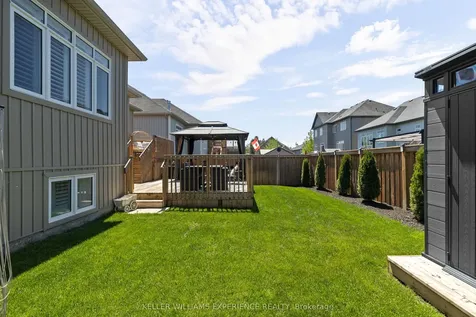 222 Lia Drive Clearview ON L0M 1S0