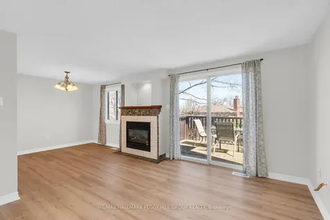 24 Geddes Crescent Barrie ON L4N 7B2