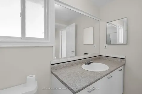 24 Geddes Crescent Barrie ON L4N 7B2