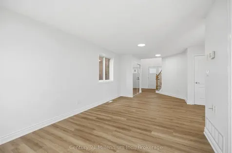 25 William Paddison Drive Barrie ON L4M 0G3