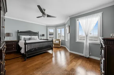 13 Surrey Street Barrie ON L4M 0C5