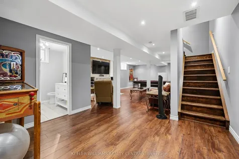 13 Surrey Street Barrie ON L4M 0C5