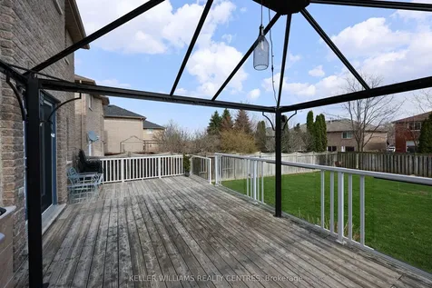 13 Surrey Street Barrie ON L4M 0C5
