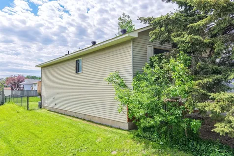211 Westmount Drive S Orillia ON L3V 6E5