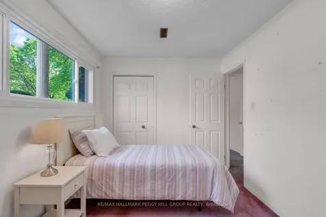 19 Murray Street Barrie ON L4N 2X1