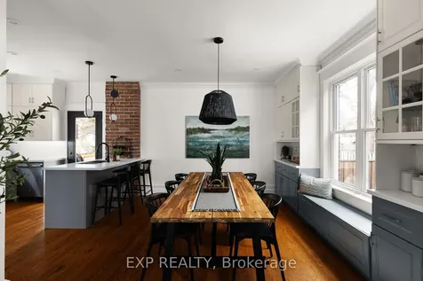 36 Sophia Street W Barrie ON L4N 1J3