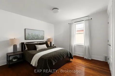 36 Sophia Street W Barrie ON L4N 1J3