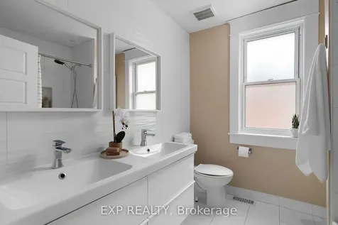 36 Sophia Street W Barrie ON L4N 1J3
