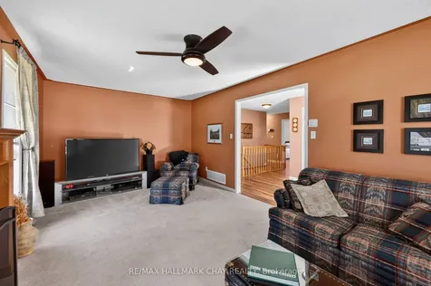 143 Emms Drive Barrie ON L4N 8H7