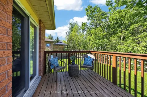 143 Emms Drive Barrie ON L4N 8H7