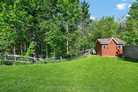 143 Emms Drive Barrie ON L4N 8H7