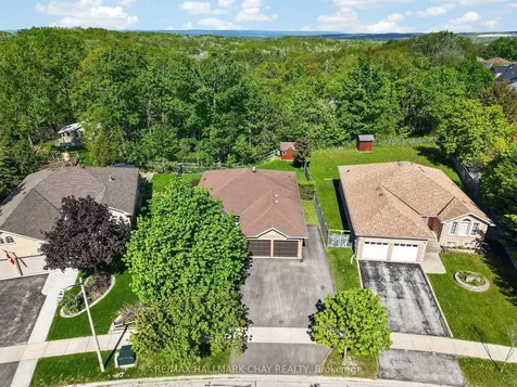 143 Emms Drive Barrie ON L4N 8H7