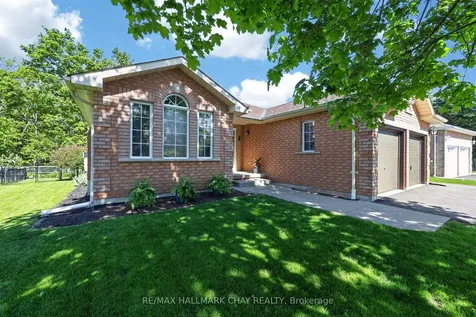 143 Emms Drive Barrie ON L4N 8H7