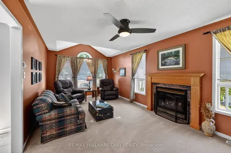 143 Emms Drive Barrie ON L4N 8H7