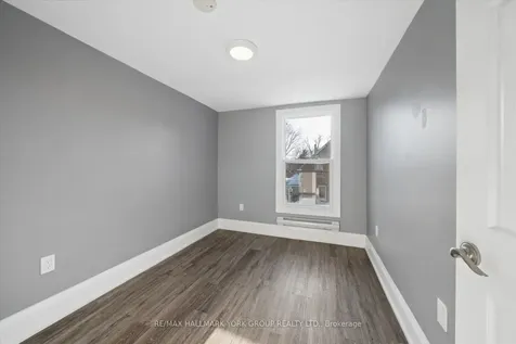 16 Albert Street N Orillia ON L3V 5K1