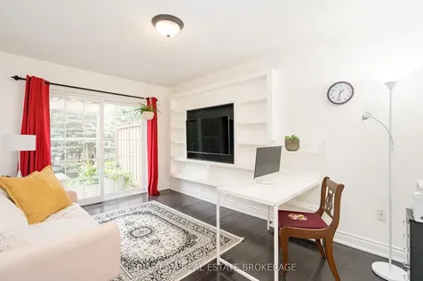 145 Wycliffe Cove N/a Tay ON L0K 2A0
