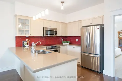 145 Wycliffe Cove N/a Tay ON L0K 2A0