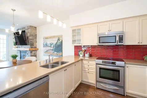 145 Wycliffe Cove N/a Tay ON L0K 2A0