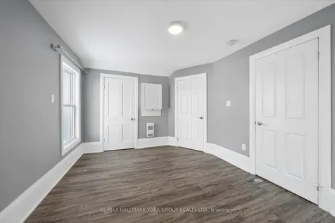 16 Albert Street N Orillia ON L3V 5K1