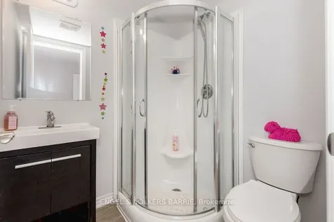 242 Penetanguishene Road Barrie ON L4M 7C2