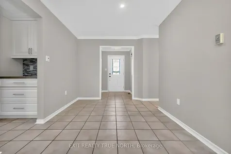 64 Gosney Crescent Barrie ON L4N 6T7
