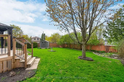 64 Gosney Crescent Barrie ON L4N 6T7